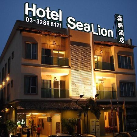 Sea Lion Firefly Concept Hotel Kuala Selangor Exteriör bild