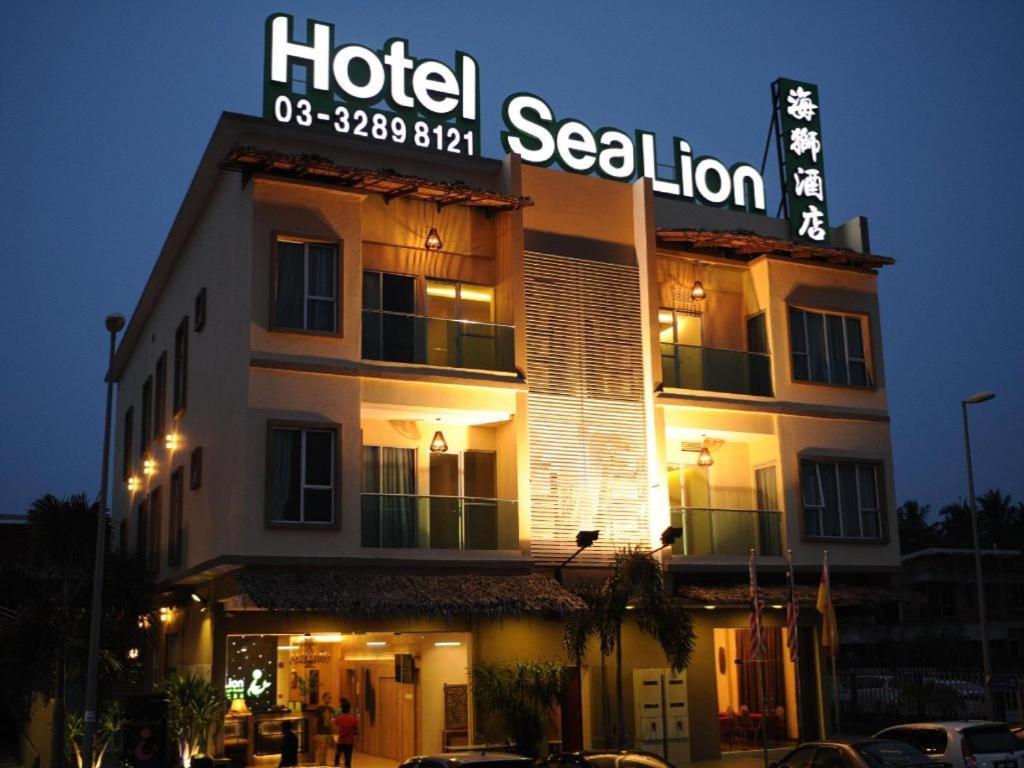 Sea Lion Firefly Concept Hotel Kuala Selangor Exteriör bild